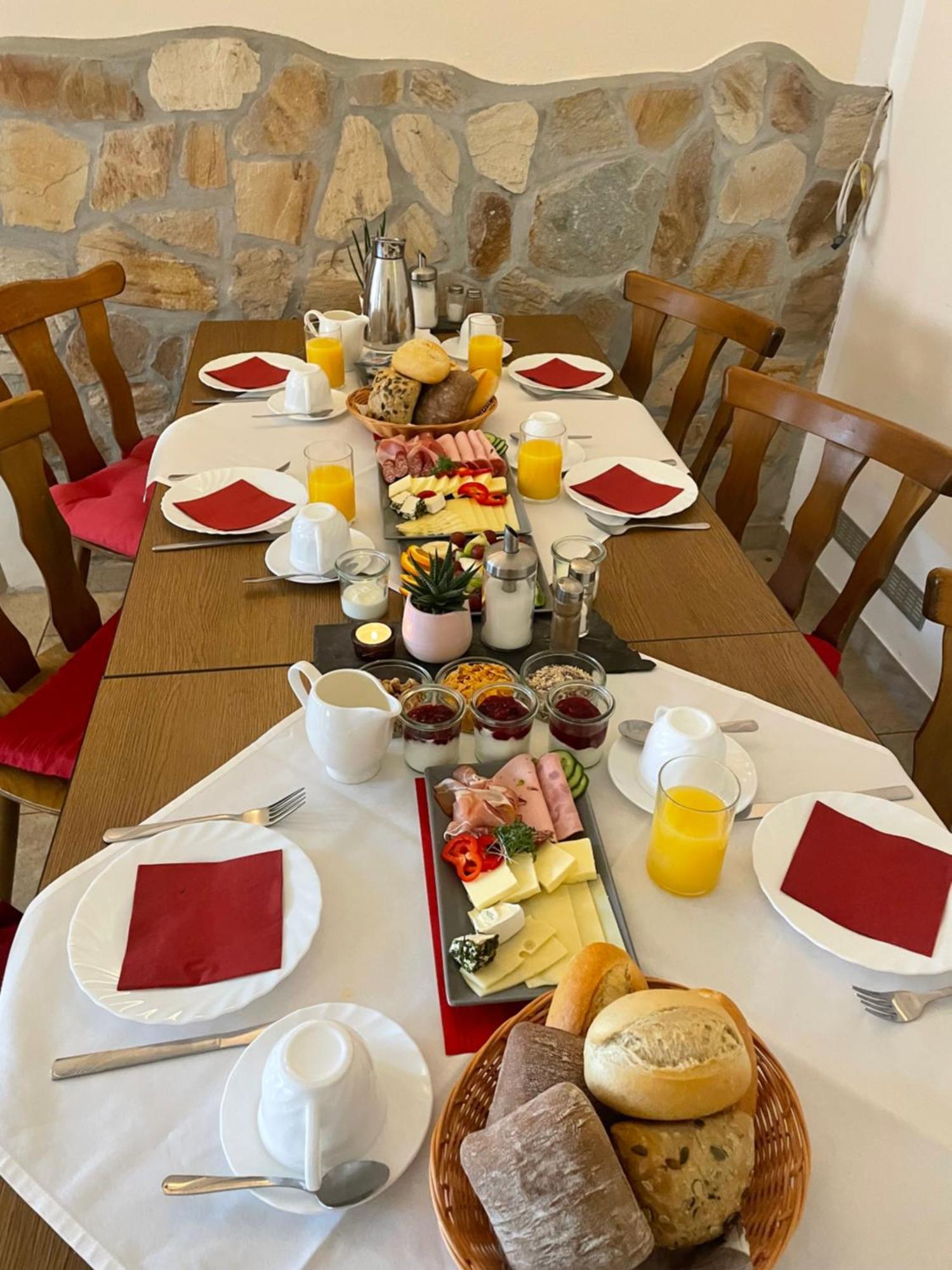 Hotel "Pension Marlis" Garni Reichenberg  Extérieur photo